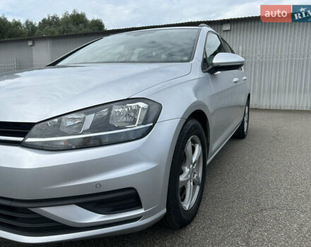 Фольксваген Гольф, объемом двигателя 1.6 л и пробегом 270 тыс. км за 12990 $, фото 129 на Automoto.ua