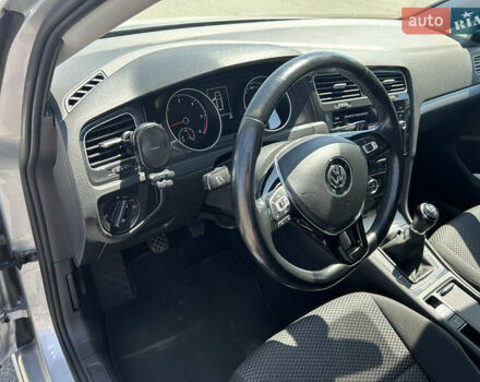 Фольксваген Гольф, объемом двигателя 1.6 л и пробегом 270 тыс. км за 12990 $, фото 48 на Automoto.ua