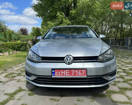 Фольксваген Гольф, объемом двигателя 1.6 л и пробегом 270 тыс. км за 12990 $, фото 1 на Automoto.ua