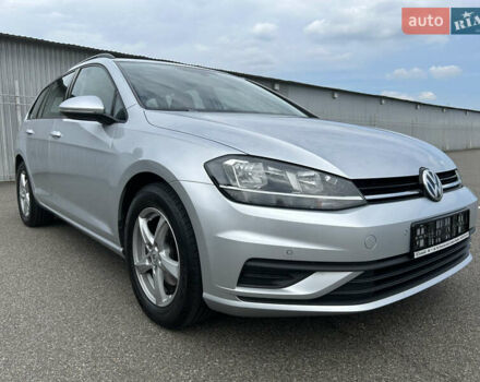 Фольксваген Гольф, объемом двигателя 1.6 л и пробегом 270 тыс. км за 12990 $, фото 115 на Automoto.ua