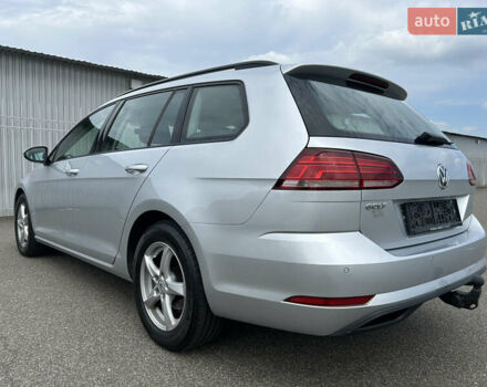 Фольксваген Гольф, объемом двигателя 1.6 л и пробегом 270 тыс. км за 12990 $, фото 132 на Automoto.ua