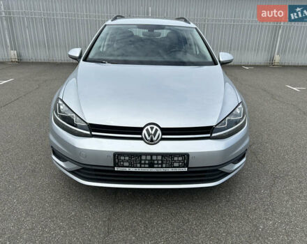 Фольксваген Гольф, объемом двигателя 1.6 л и пробегом 270 тыс. км за 12990 $, фото 119 на Automoto.ua