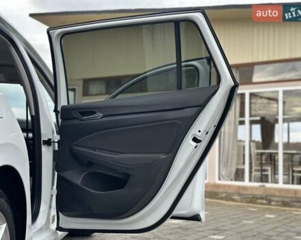 Фольксваген Гольф, объемом двигателя 1.97 л и пробегом 170 тыс. км за 19250 $, фото 57 на Automoto.ua