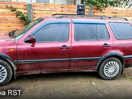 Фольксваген Гольф, объемом двигателя 1.8 л и пробегом 300 тыс. км за 2500 $, фото 1 на Automoto.ua