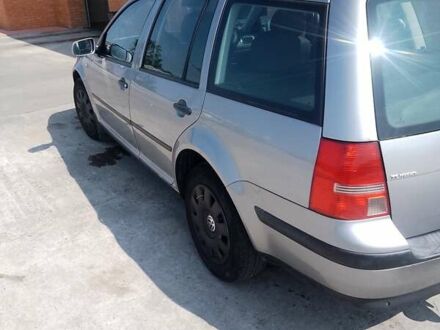 Фольксваген Гольф 2003 в Дубровице на Automoto.ua Фольксваген Гольф, объемом двигателя 1.9 л и пробегом 300 тыс. км за 4800 $, фото 1 на Automoto.ua