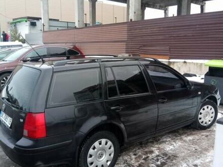 Фольксваген Гольф, объемом двигателя 1.6 л и пробегом 300 тыс. км за 4300 $, фото 1 на Automoto.ua