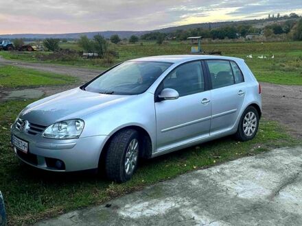 Фольксваген Гольф 2005 у Вознесенске на Automoto.ua Фольксваген Гольф, об'ємом двигуна 1.6 л та пробігом 253 тис. км за 6750 $, фото 1 на Automoto.ua