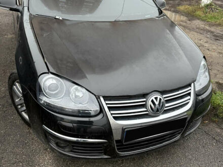 Фольксваген Гольф, об'ємом двигуна 1.4 л та пробігом 244 тис. км за 4800 $, фото 1 на Automoto.ua