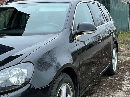 Фольксваген Гольф, объемом двигателя 1.6 л и пробегом 195 тыс. км за 8000 $, фото 1 на Automoto.ua