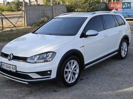 Фольксваген Гольф 2016 в Кривом Роге на Automoto.ua Фольксваген Гольф, объемом двигателя 1.8 л и пробегом 153 тыс. км за 12900 $, фото 1 на Automoto.ua
