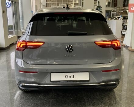 купить новое авто Фольксваген Гольф 2025 года от официального дилера Автодім Атлант на Вацлава Гавела Фольксваген фото