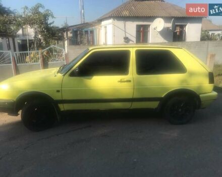 Жовтий Фольксваген Гольф, об'ємом двигуна 1.9 л та пробігом 300 тис. км за 2000 $, фото 4 на Automoto.ua