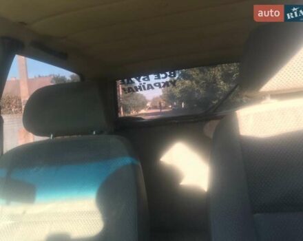 Жовтий Фольксваген Гольф, об'ємом двигуна 1.9 л та пробігом 300 тис. км за 2000 $, фото 7 на Automoto.ua