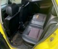 Желтый Фольксваген Гольф, объемом двигателя 1.9 л и пробегом 250 тыс. км за 1600 $, фото 6 на Automoto.ua