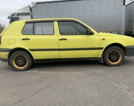 Жовтий Фольксваген Гольф, об'ємом двигуна 1.9 л та пробігом 215 тис. км за 1621 $, фото 2 на Automoto.ua