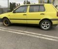 Жовтий Фольксваген Гольф, об'ємом двигуна 1.9 л та пробігом 215 тис. км за 1621 $, фото 4 на Automoto.ua