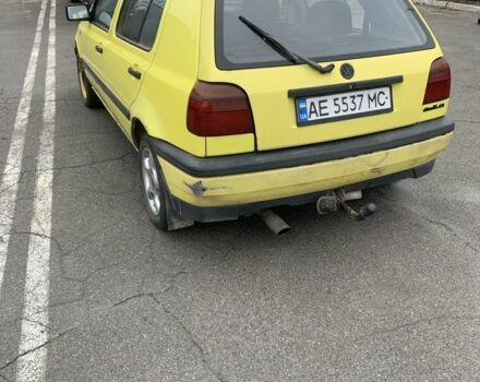 Жовтий Фольксваген Гольф, об'ємом двигуна 1.9 л та пробігом 215 тис. км за 1621 $, фото 3 на Automoto.ua