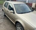 Желтый Фольксваген Гольф, объемом двигателя 1.4 л и пробегом 236 тыс. км за 5500 $, фото 1 на Automoto.ua