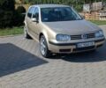 Желтый Фольксваген Гольф, объемом двигателя 1.6 л и пробегом 280 тыс. км за 3700 $, фото 1 на Automoto.ua