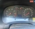 Желтый Фольксваген Гольф, объемом двигателя 1.39 л и пробегом 252 тыс. км за 3500 $, фото 6 на Automoto.ua