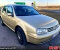 Желтый Фольксваген Гольф, объемом двигателя 1.4 л и пробегом 326 тыс. км за 2600 $, фото 1 на Automoto.ua