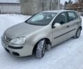 Желтый Фольксваген Гольф, объемом двигателя 1.6 л и пробегом 242 тыс. км за 5200 $, фото 1 на Automoto.ua