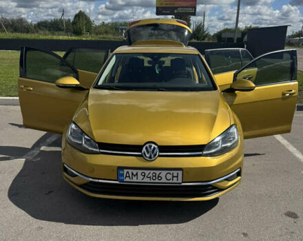 Жовтий Фольксваген Гольф, об'ємом двигуна 1.4 л та пробігом 122 тис. км за 18000 $, фото 1 на Automoto.ua