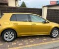Желтый Фольксваген Гольф, объемом двигателя 1.4 л и пробегом 130 тыс. км за 13200 $, фото 1 на Automoto.ua
