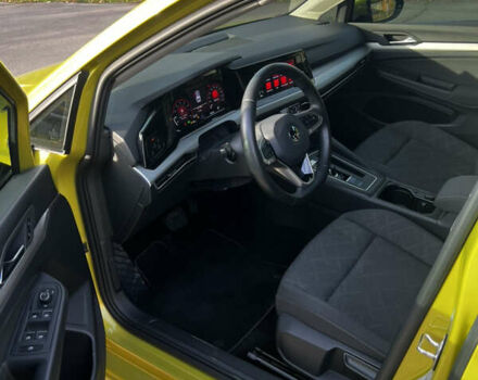 Жовтий Фольксваген Гольф, об'ємом двигуна 1.6 л та пробігом 80 тис. км за 23000 $, фото 5 на Automoto.ua