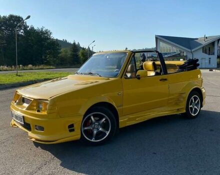 Желтый Фольксваген Гольф, объемом двигателя 1.8 л и пробегом 200 тыс. км за 6000 $, фото 18 на Automoto.ua