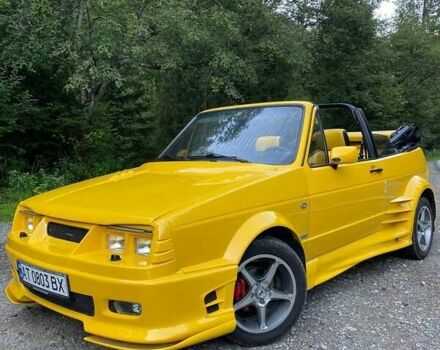 Желтый Фольксваген Гольф, объемом двигателя 1.8 л и пробегом 200 тыс. км за 6000 $, фото 13 на Automoto.ua