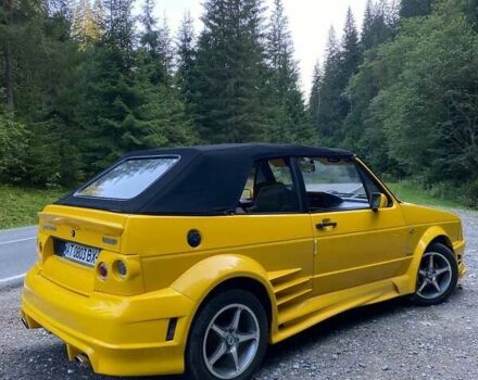 Желтый Фольксваген Гольф, объемом двигателя 1.8 л и пробегом 200 тыс. км за 6000 $, фото 8 на Automoto.ua