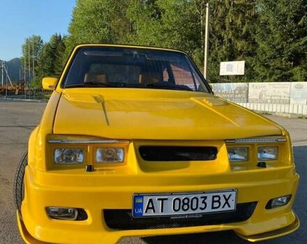 Желтый Фольксваген Гольф, объемом двигателя 1.8 л и пробегом 200 тыс. км за 6000 $, фото 3 на Automoto.ua