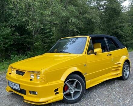 Желтый Фольксваген Гольф, объемом двигателя 1.8 л и пробегом 200 тыс. км за 6000 $, фото 11 на Automoto.ua