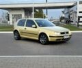 Желтый Фольксваген Гольф, объемом двигателя 1.4 л и пробегом 299 тыс. км за 2999 $, фото 23 на Automoto.ua