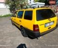Желтый Фольксваген Гольф, объемом двигателя 1.9 л и пробегом 250 тыс. км за 1350 $, фото 3 на Automoto.ua