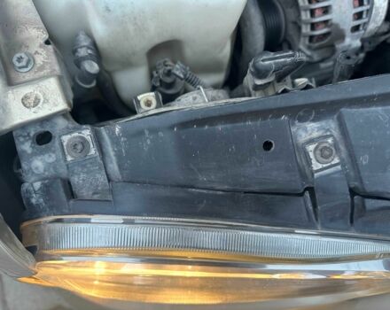 Желтый Фольксваген Гольф, объемом двигателя 1.6 л и пробегом 245 тыс. км за 3700 $, фото 17 на Automoto.ua