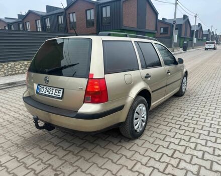 Желтый Фольксваген Гольф, объемом двигателя 1.6 л и пробегом 245 тыс. км за 3700 $, фото 2 на Automoto.ua