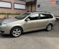 Желтый Фольксваген Гольф, объемом двигателя 1.6 л и пробегом 208 тыс. км за 6100 $, фото 1 на Automoto.ua