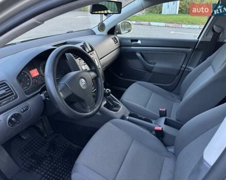 Жовтий Фольксваген Гольф, об'ємом двигуна 1.6 л та пробігом 210 тис. км за 6500 $, фото 17 на Automoto.ua