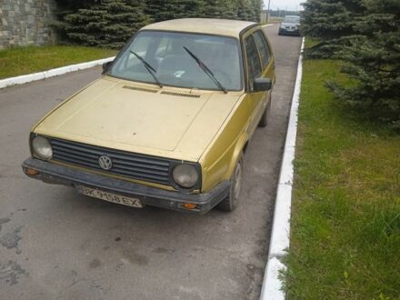 Фольксваген Гольф 1987 у Рівному на Automoto.ua Жовтий Фольксваген Гольф, об'ємом двигуна 0 л та пробігом 100 тис. км за 500 $, фото 1 на Automoto.ua