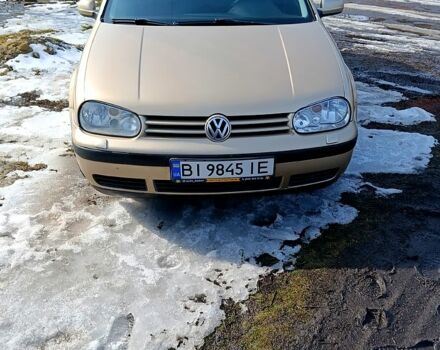 Жовтий Фольксваген Гольф, об'ємом двигуна 1.6 л та пробігом 350 тис. км за 3500 $, фото 1 на Automoto.ua