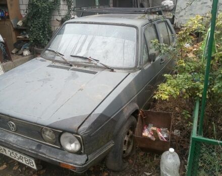 Сірий Фольксваген Гольф, об'ємом двигуна 1.6 л та пробігом 198 тис. км за 750 $, фото 1 на Automoto.ua