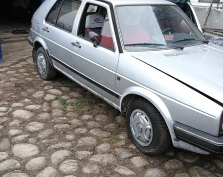 Серый Фольксваген Гольф, объемом двигателя 1 л и пробегом 300 тыс. км за 1400 $, фото 1 на Automoto.ua