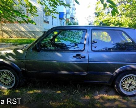 Сірий Фольксваген Гольф, об'ємом двигуна 1.6 л та пробігом 365 тис. км за 1300 $, фото 1 на Automoto.ua