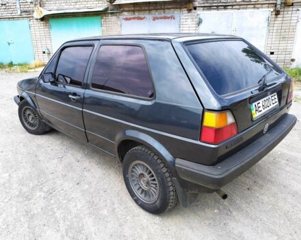 Серый Фольксваген Гольф, объемом двигателя 1.6 л и пробегом 300 тыс. км за 1600 $, фото 2 на Automoto.ua