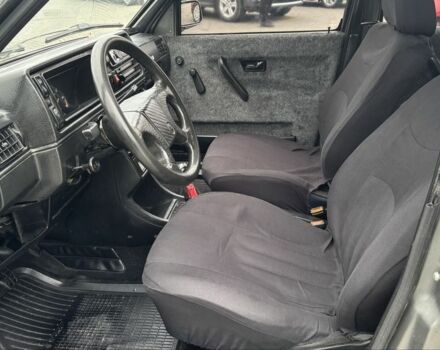 Серый Фольксваген Гольф, объемом двигателя 1.6 л и пробегом 350 тыс. км за 1350 $, фото 5 на Automoto.ua