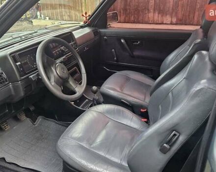 Серый Фольксваген Гольф, объемом двигателя 1.3 л и пробегом 100 тыс. км за 2999 $, фото 5 на Automoto.ua