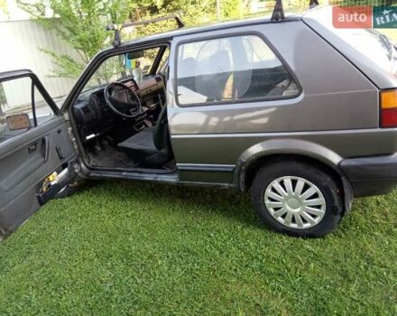 Сірий Фольксваген Гольф, об'ємом двигуна 1.6 л та пробігом 300 тис. км за 1350 $, фото 4 на Automoto.ua