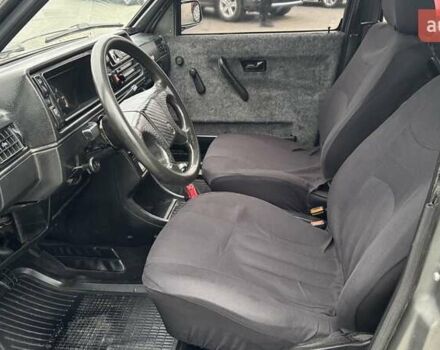 Серый Фольксваген Гольф, объемом двигателя 1.6 л и пробегом 381 тыс. км за 1300 $, фото 1 на Automoto.ua